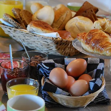 فندق مبيت وإفطار Langlaar 3*